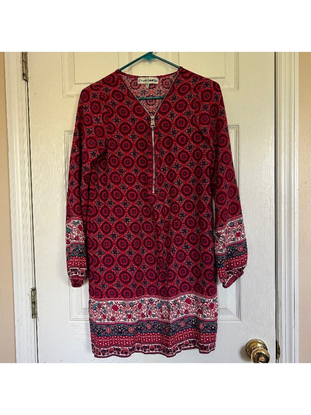 Almost Famous Boho Medallion Print Zip Front Shift Dress Medium